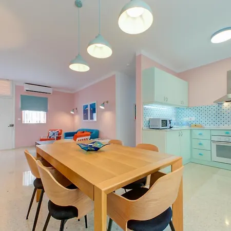 Ferienwohnung La Punziett, a bright 2 bed 1 bath unit. Sleeps 4 St. Paul's Bay Exterior foto