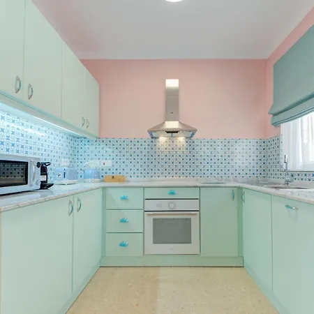 Ferienwohnung La Punziett, a bright 2 bed 1 bath unit. Sleeps 4 St. Paul's Bay Exterior foto