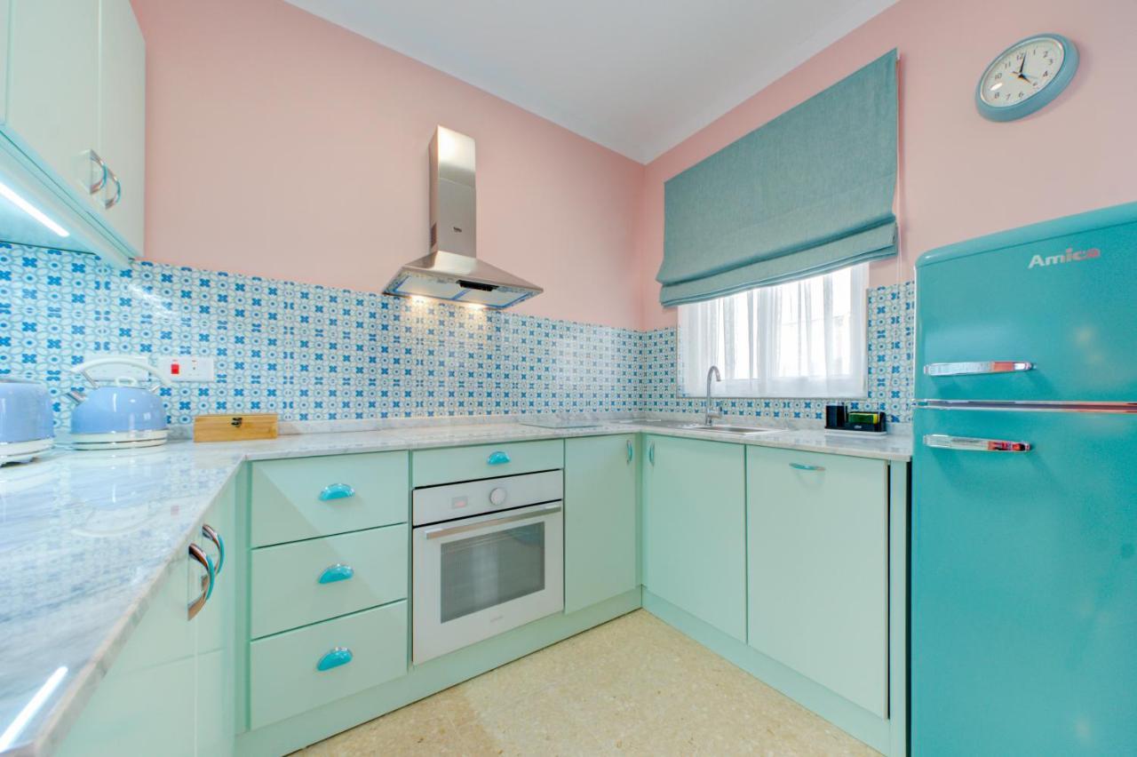 Apartment La Punziett, A Bright 2 Bed 1 Bath Unit. Sleeps 4